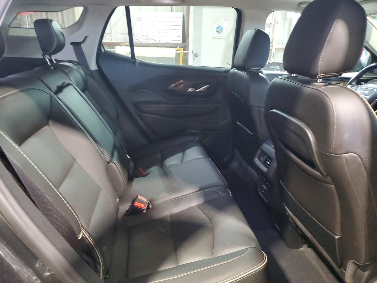 2020 GMC TERRAIN DENALI photo 11
