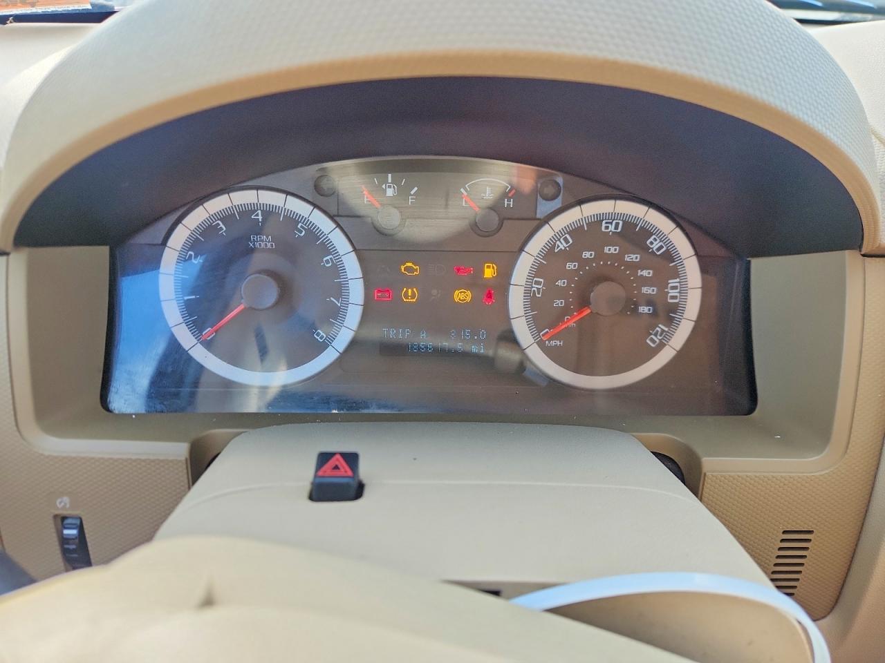 2008 FORD ESCAPE XLT photo 9