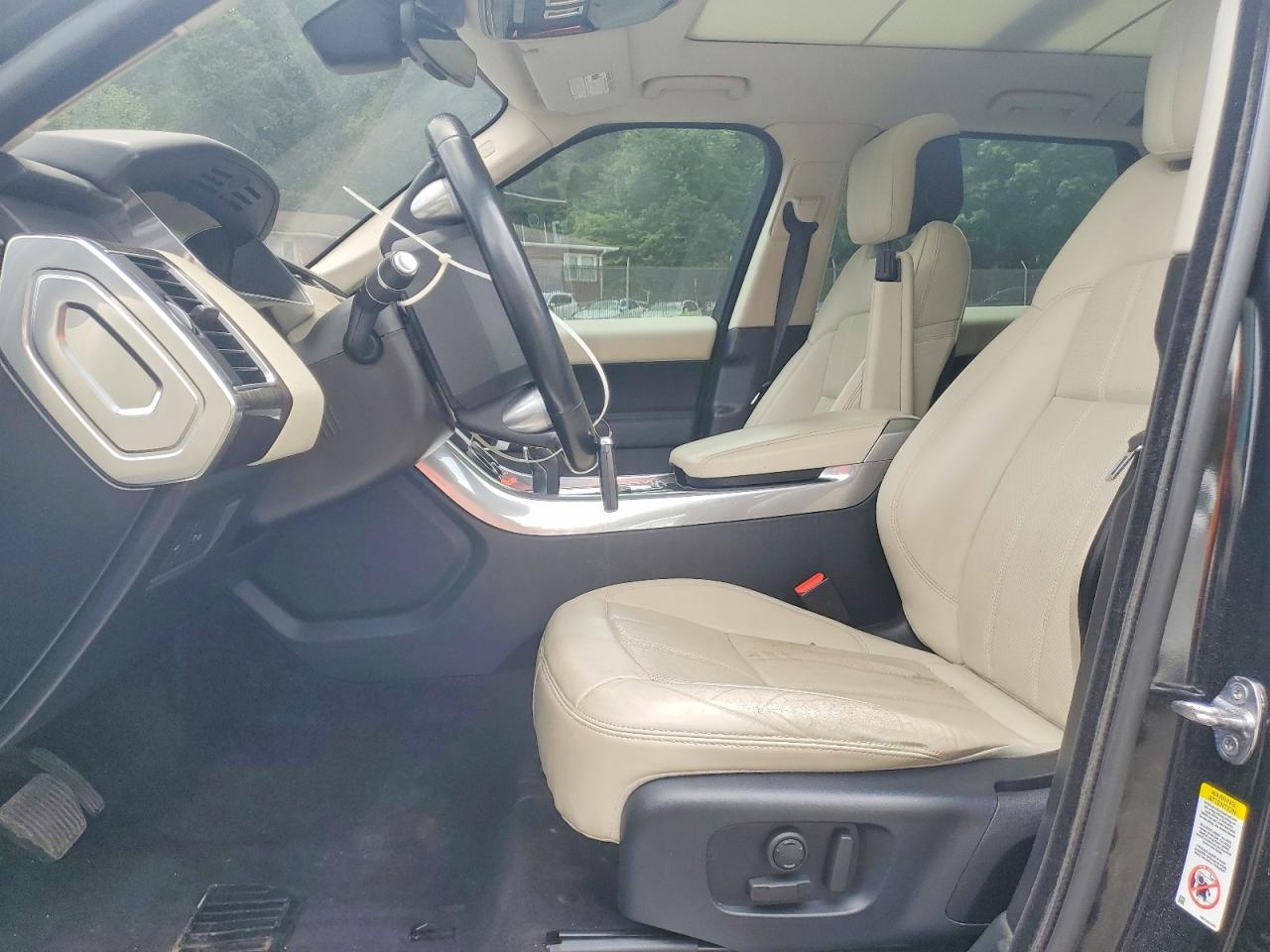 2019 LAND ROVER RANGE ROVER SPORT HSE photo 13