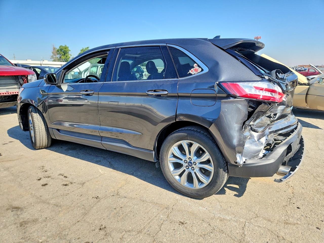 2019 FORD EDGE TITANIUM photo 3