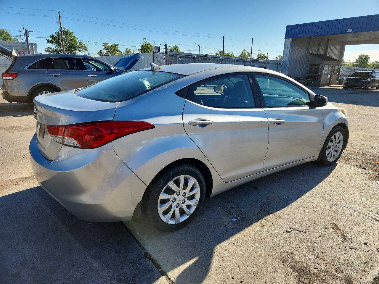 2013 HYUNDAI ELANTRA GLS photo 5
