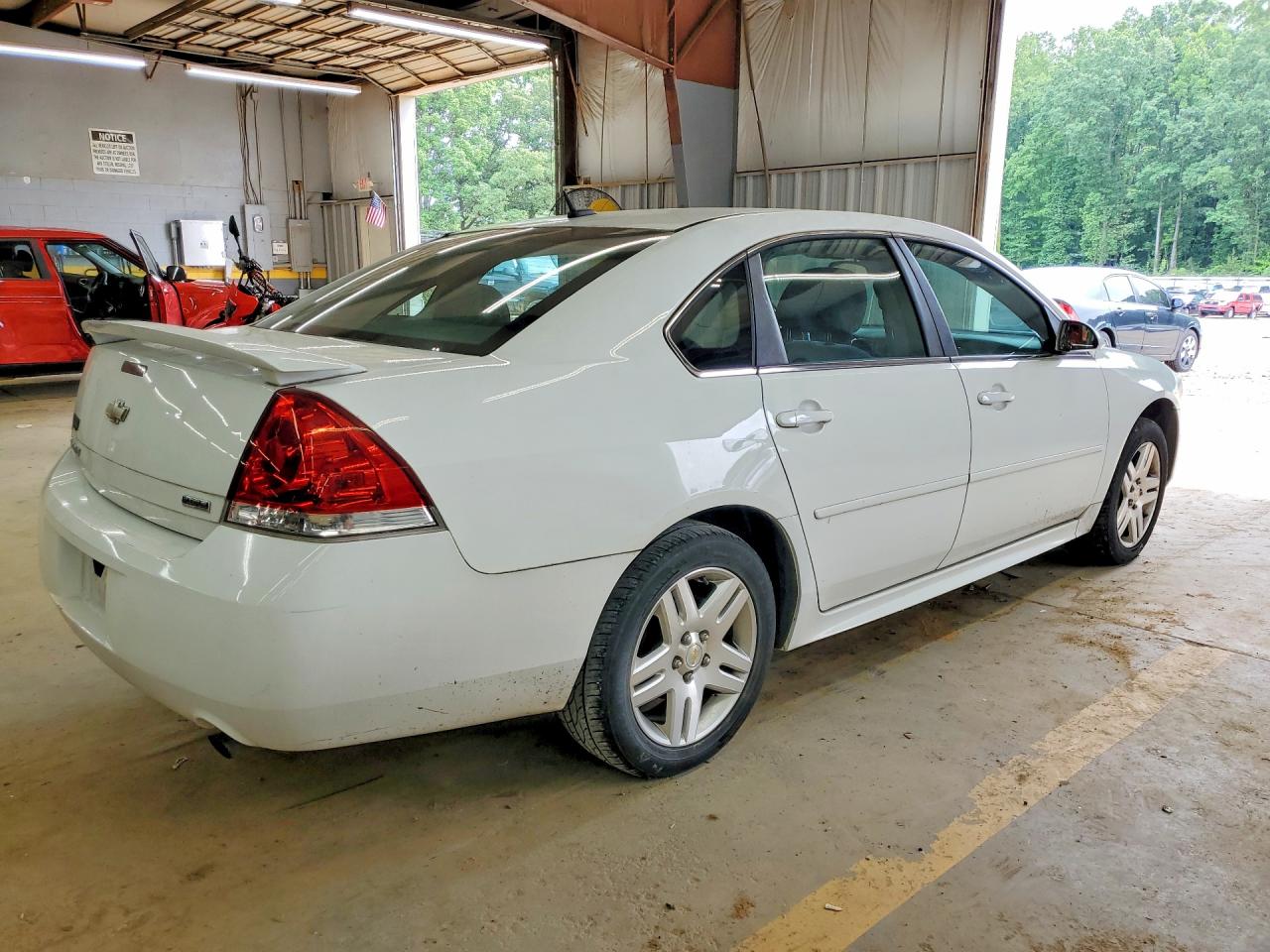 2012 CHEVROLET IMPALA LT photo 5