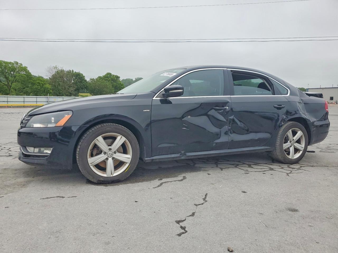2015 VOLKSWAGEN PASSAT