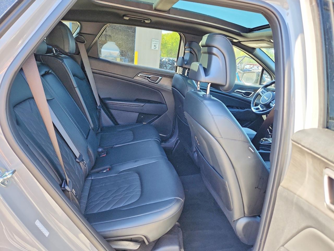 2025 KIA SPORTAGE X LINE photo 31