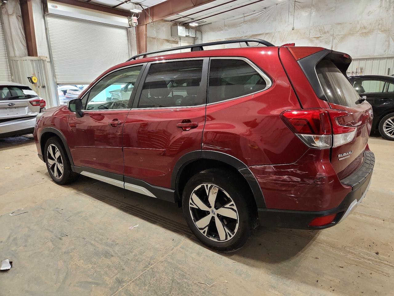 2020 SUBARU FORESTER TOURING photo 2