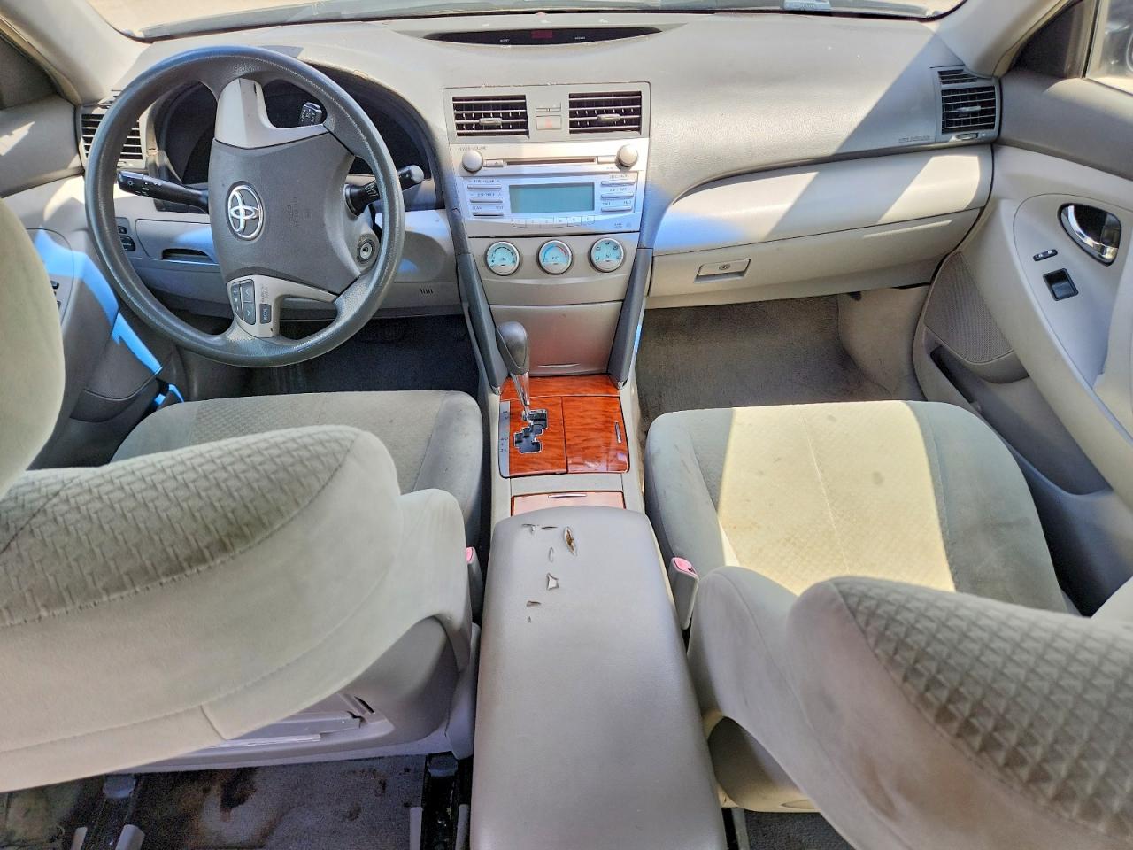 2007 TOYOTA CAMRY LE photo 15