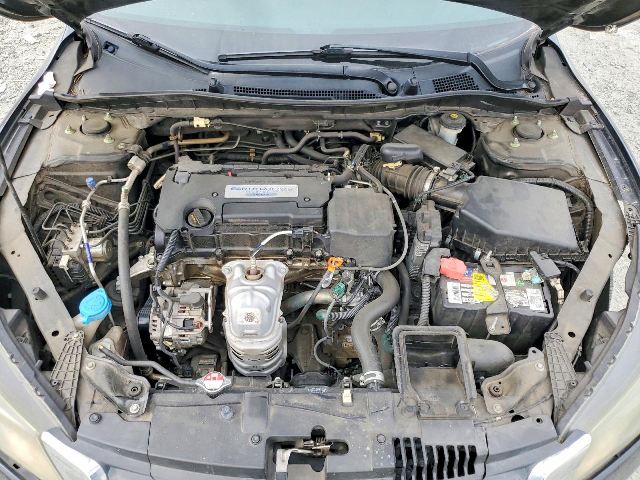 2015 HONDA ACCORD LX photo 21