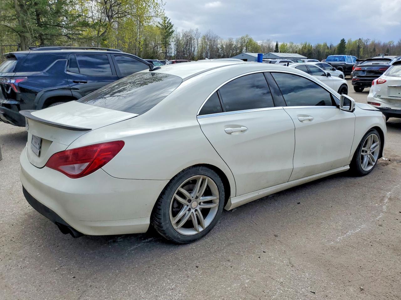 2016 MERCEDES-BENZ CLA 250 4MATIC photo 3