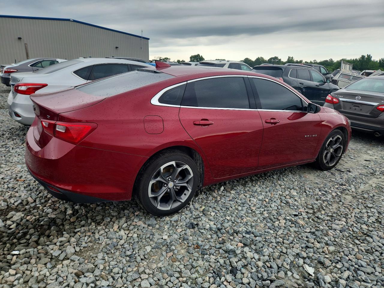 2023 CHEVROLET MALIBU LT photo 5