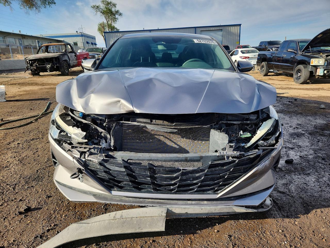 2022 HYUNDAI ELANTRA SEL photo 5