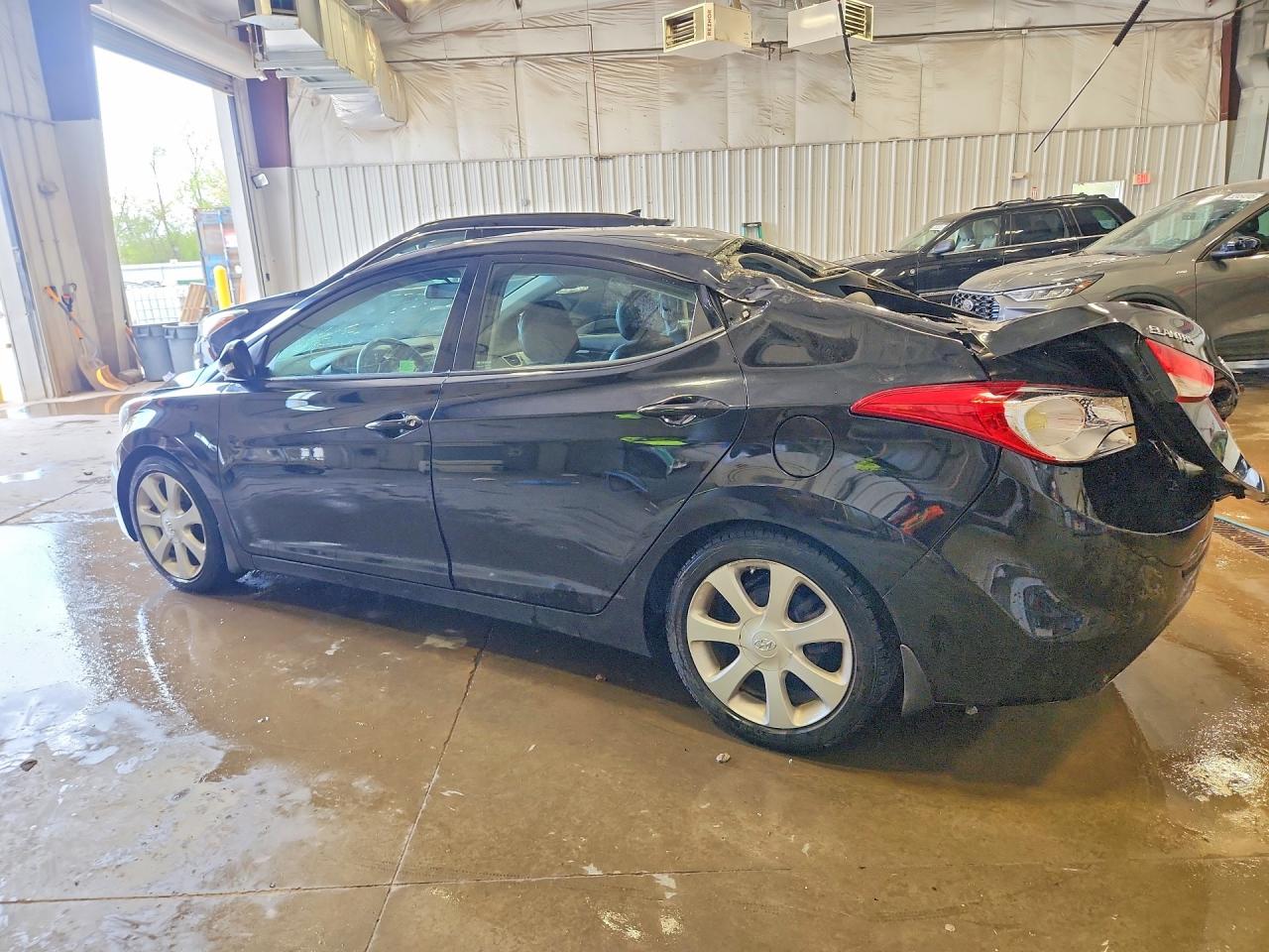 2013 HYUNDAI ELANTRA LIMITED photo 2