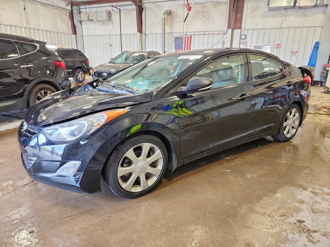 2013 HYUNDAI ELANTRA
