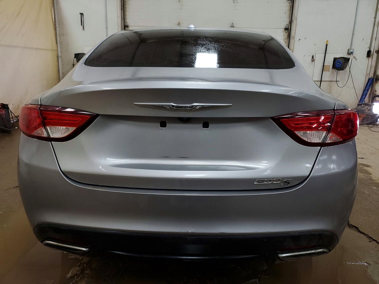 2015 CHRYSLER 200 S photo 16