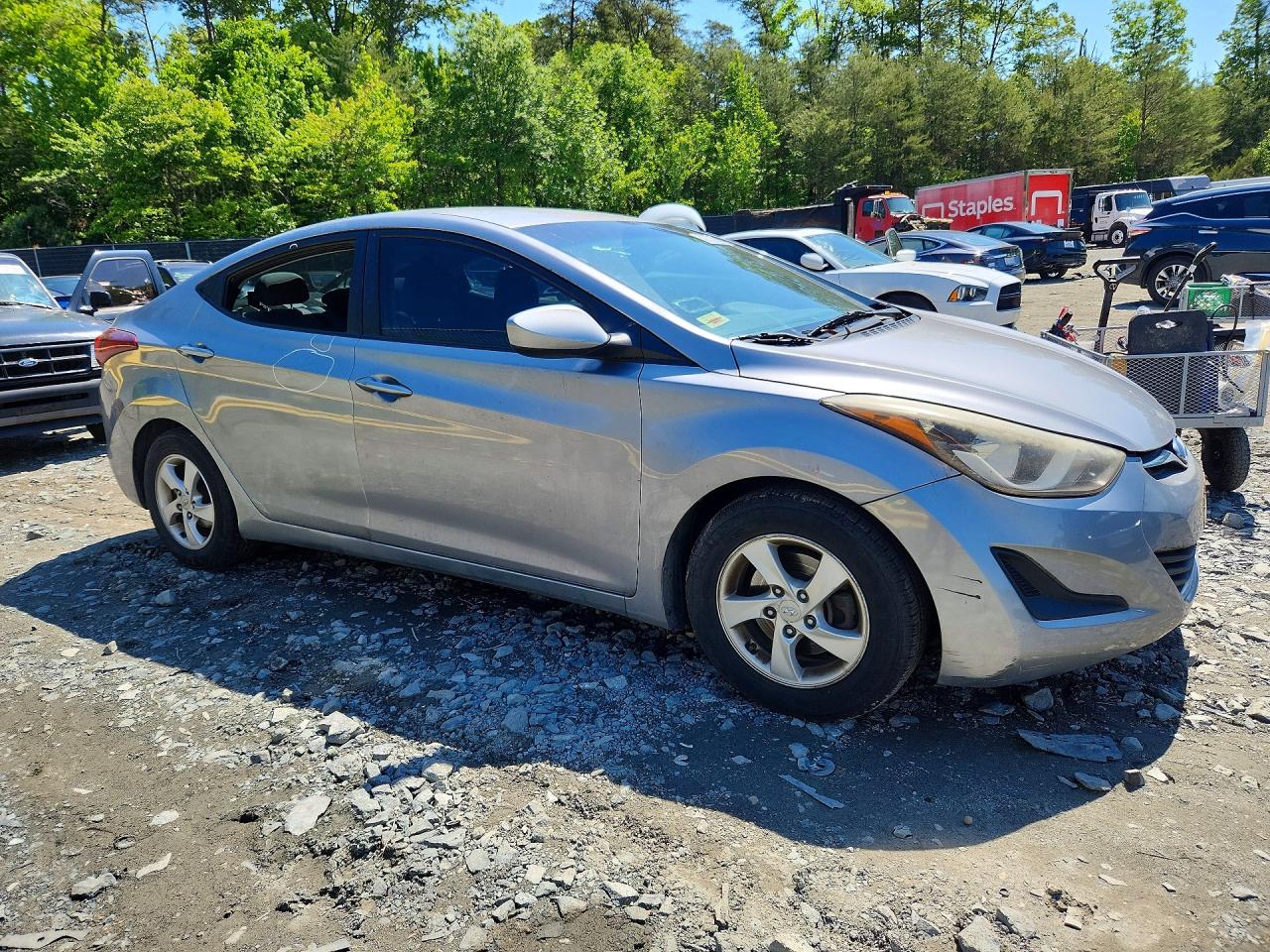 2015 HYUNDAI ELANTRA SE photo 10
