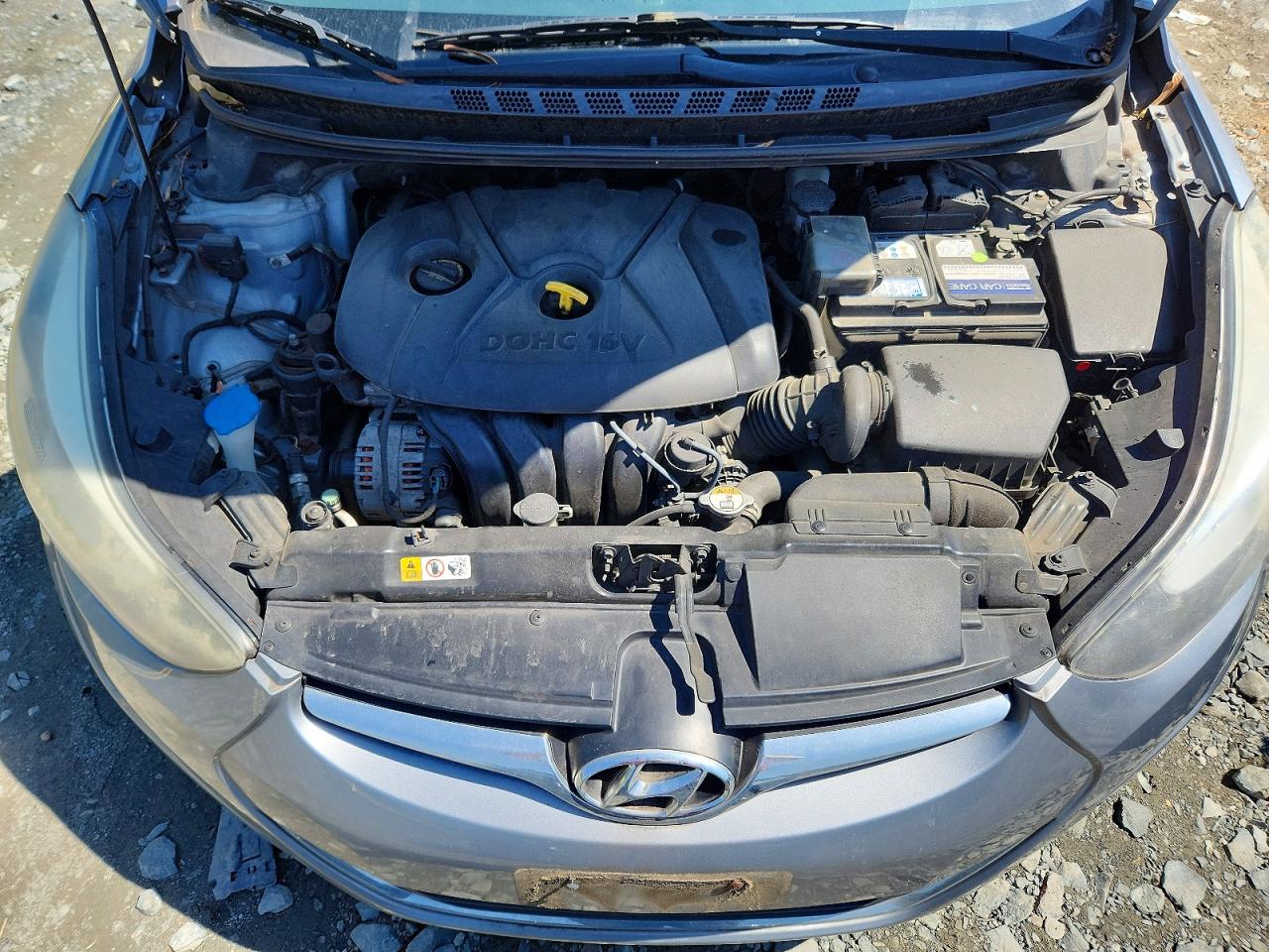 2015 HYUNDAI ELANTRA SE photo 31