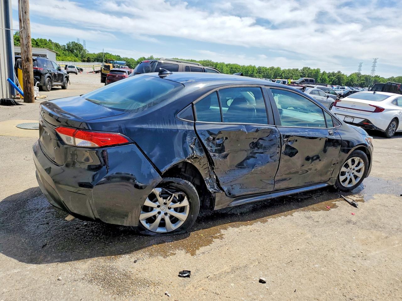 2020 TOYOTA COROLLA LE photo 5