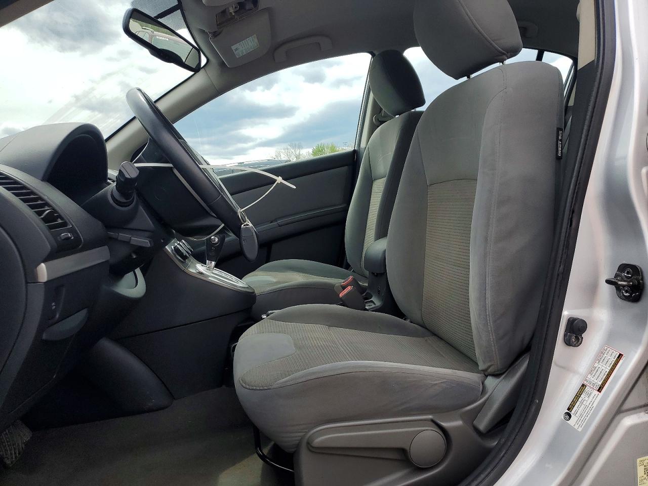 2010 NISSAN SENTRA 2.0 photo 13