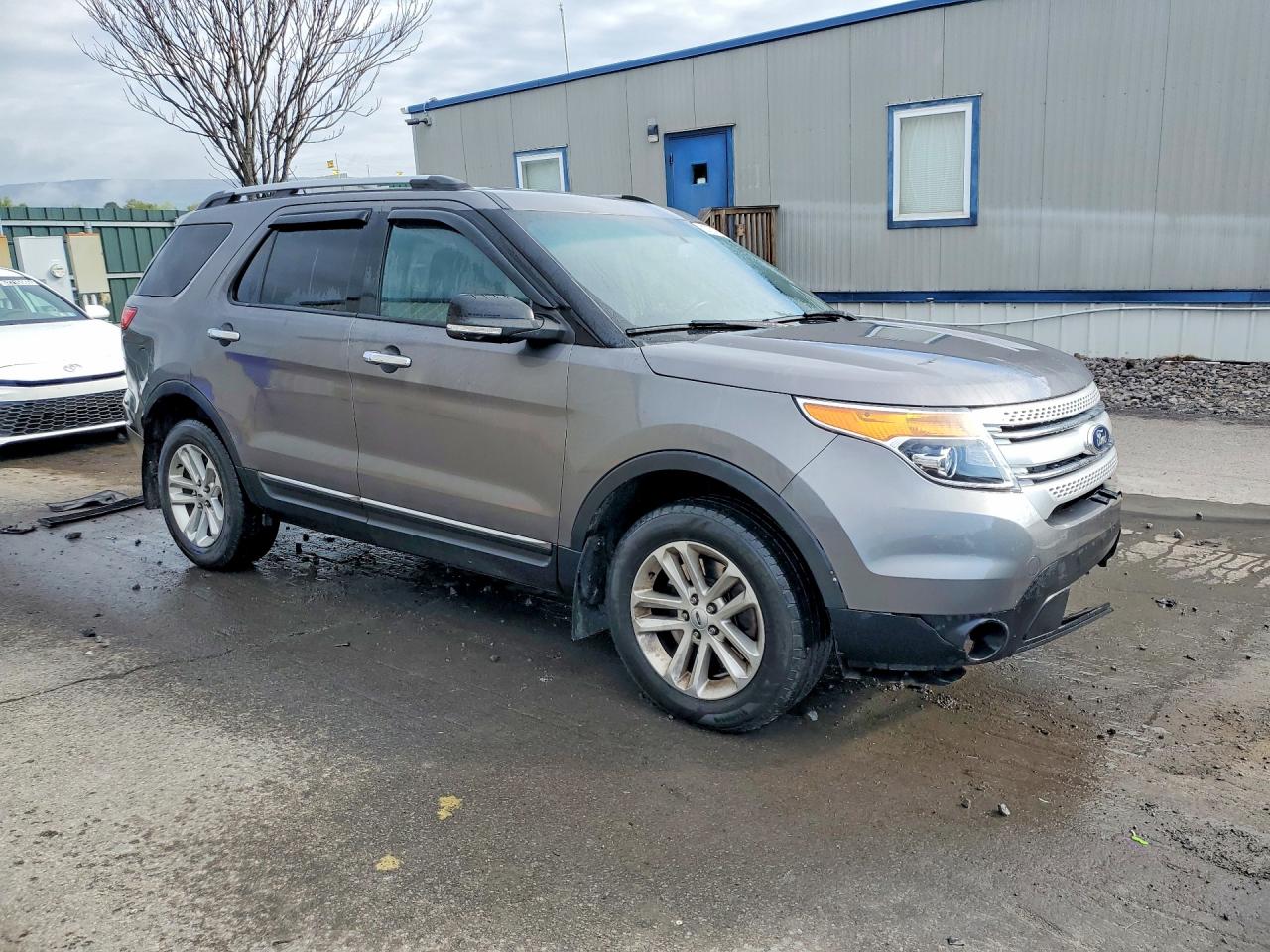 2014 FORD EXPLORER XLT photo 10