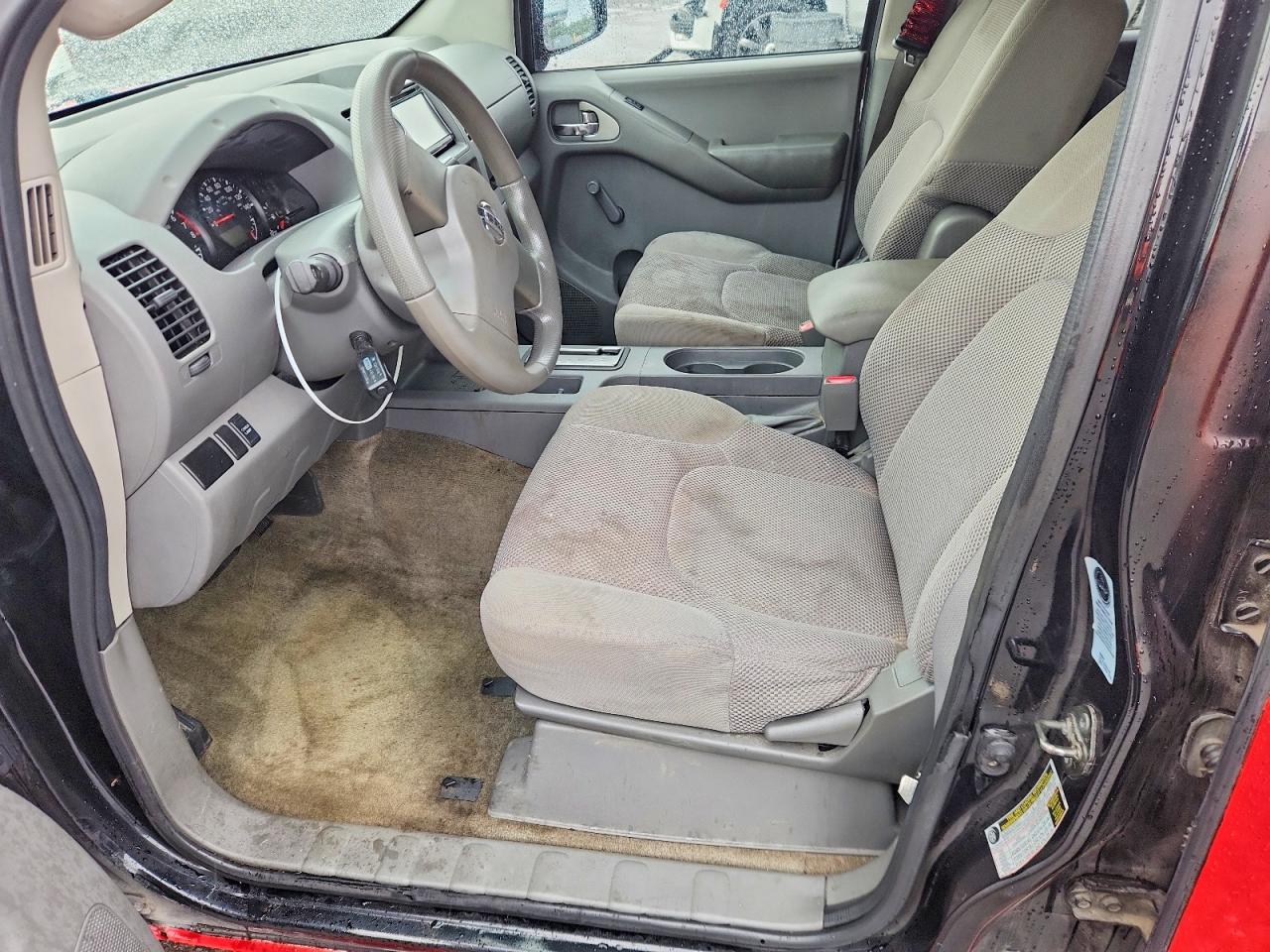 2011 NISSAN FRONTIER S photo 7