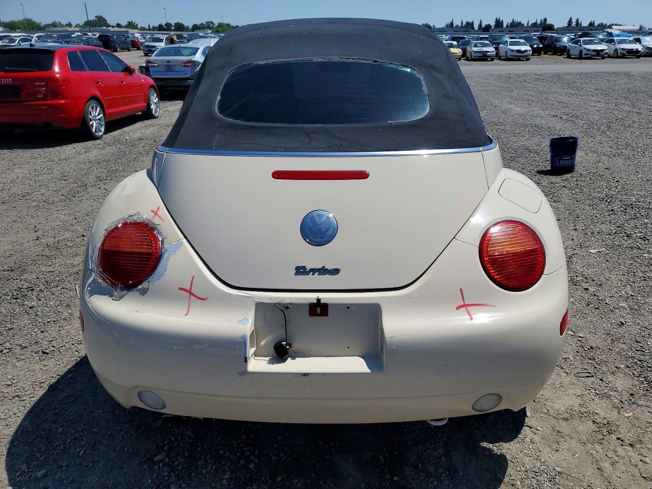 2005 VOLKSWAGEN NEW BEETLE GLS photo 11