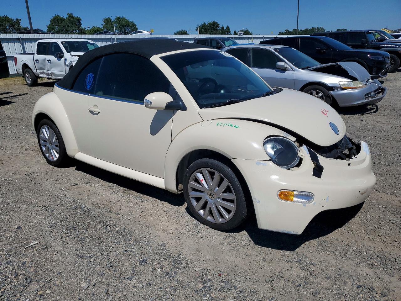 2005 VOLKSWAGEN NEW BEETLE GLS photo 7