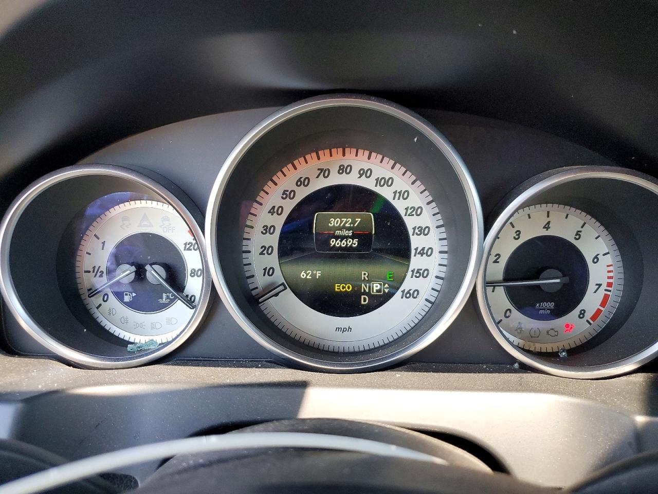 2014 MERCEDES-BENZ E 350 4MATIC photo 25