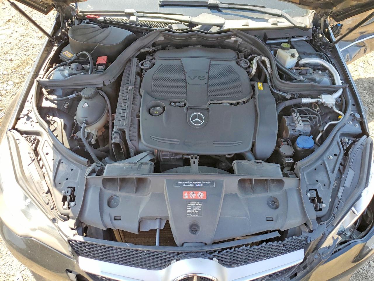 2014 MERCEDES-BENZ E 350 4MATIC photo 31
