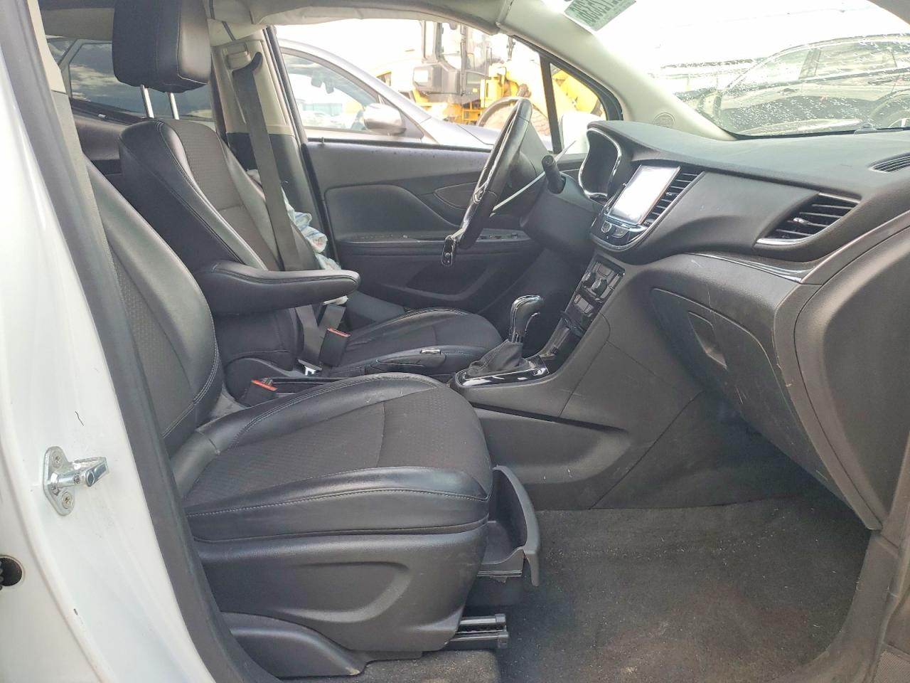 2020 BUICK ENCORE PREFERRED photo 13
