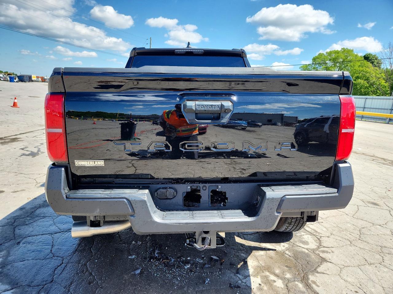 2025 TOYOTA TACOMA SR photo 11