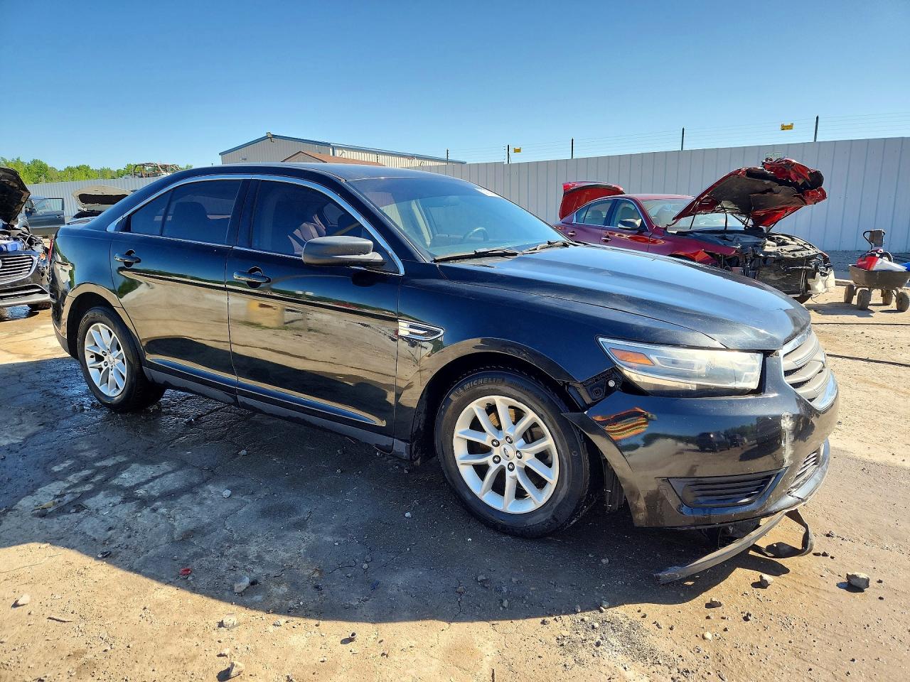 2014 FORD TAURUS SE photo 10
