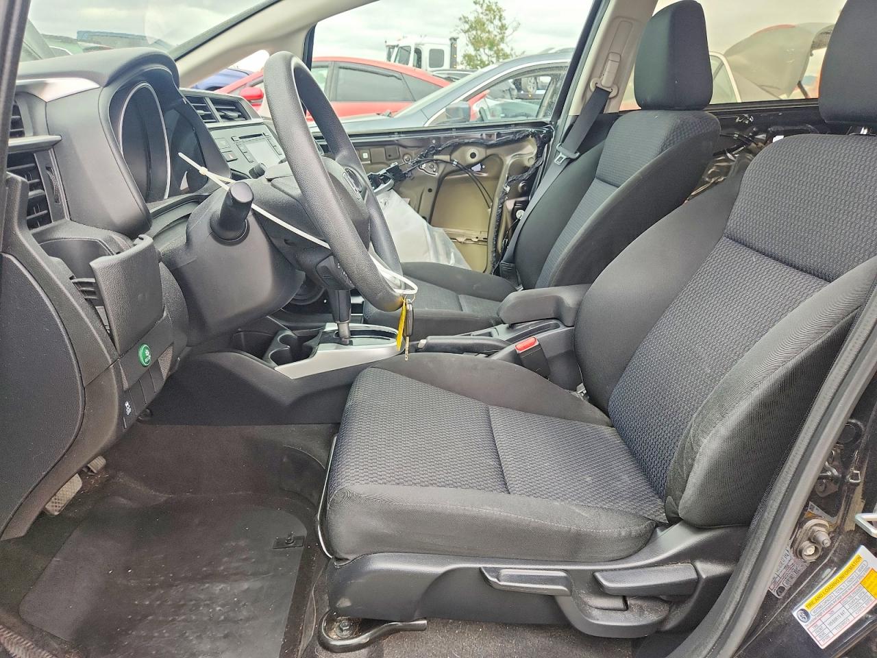 2019 HONDA FIT LX photo 13