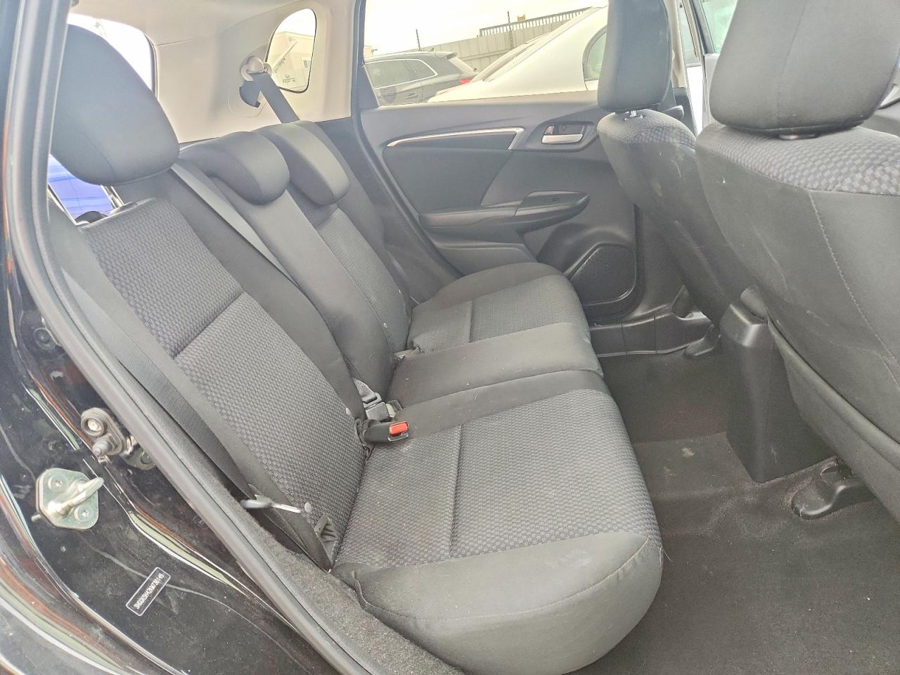 2019 HONDA FIT LX photo 19