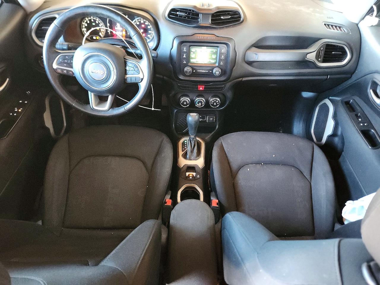 2015 JEEP RENEGADE LATITUDE photo 8