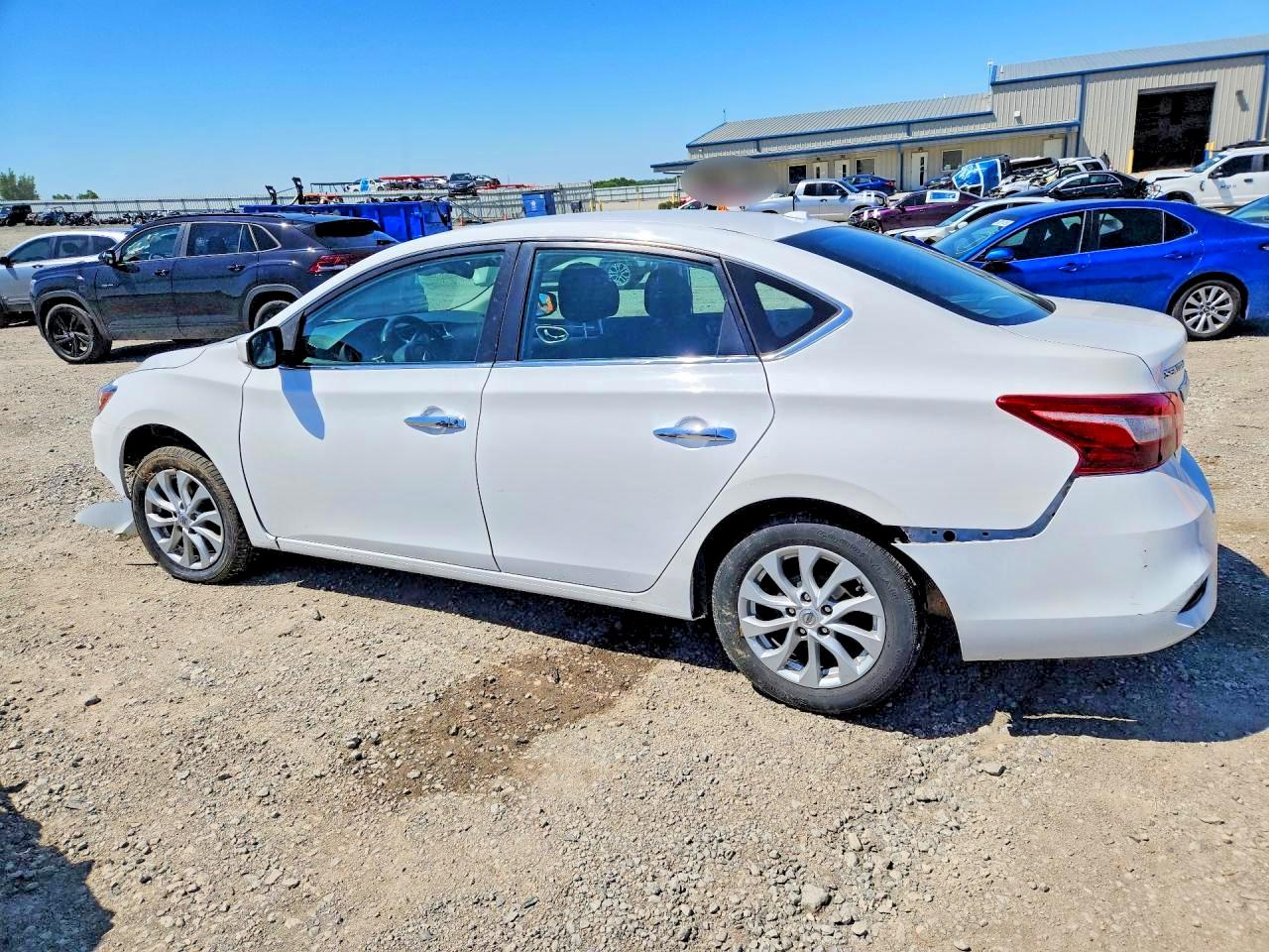 2019 NISSAN SENTRA SV photo 3