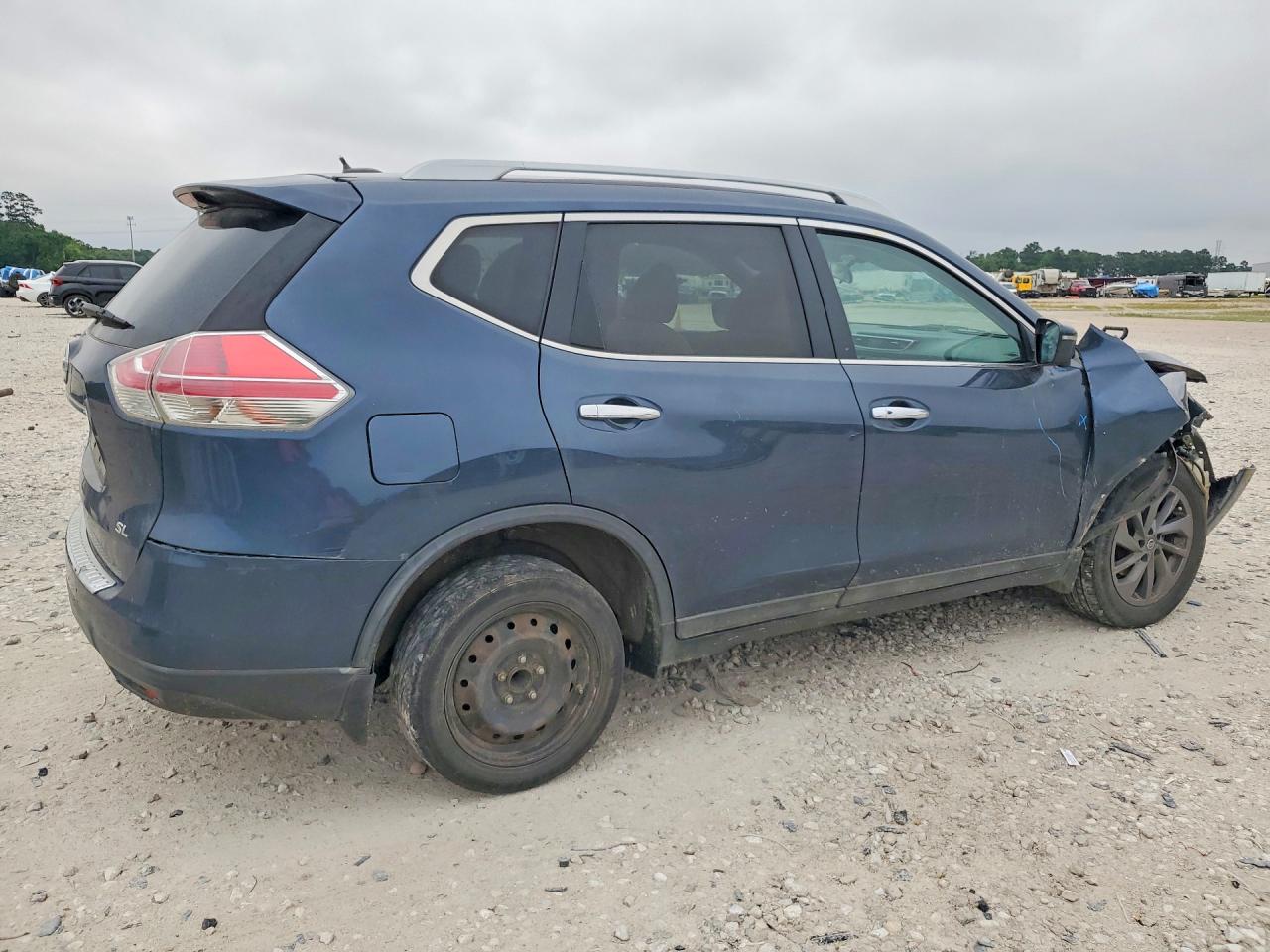 2016 NISSAN ROGUE SL photo 5