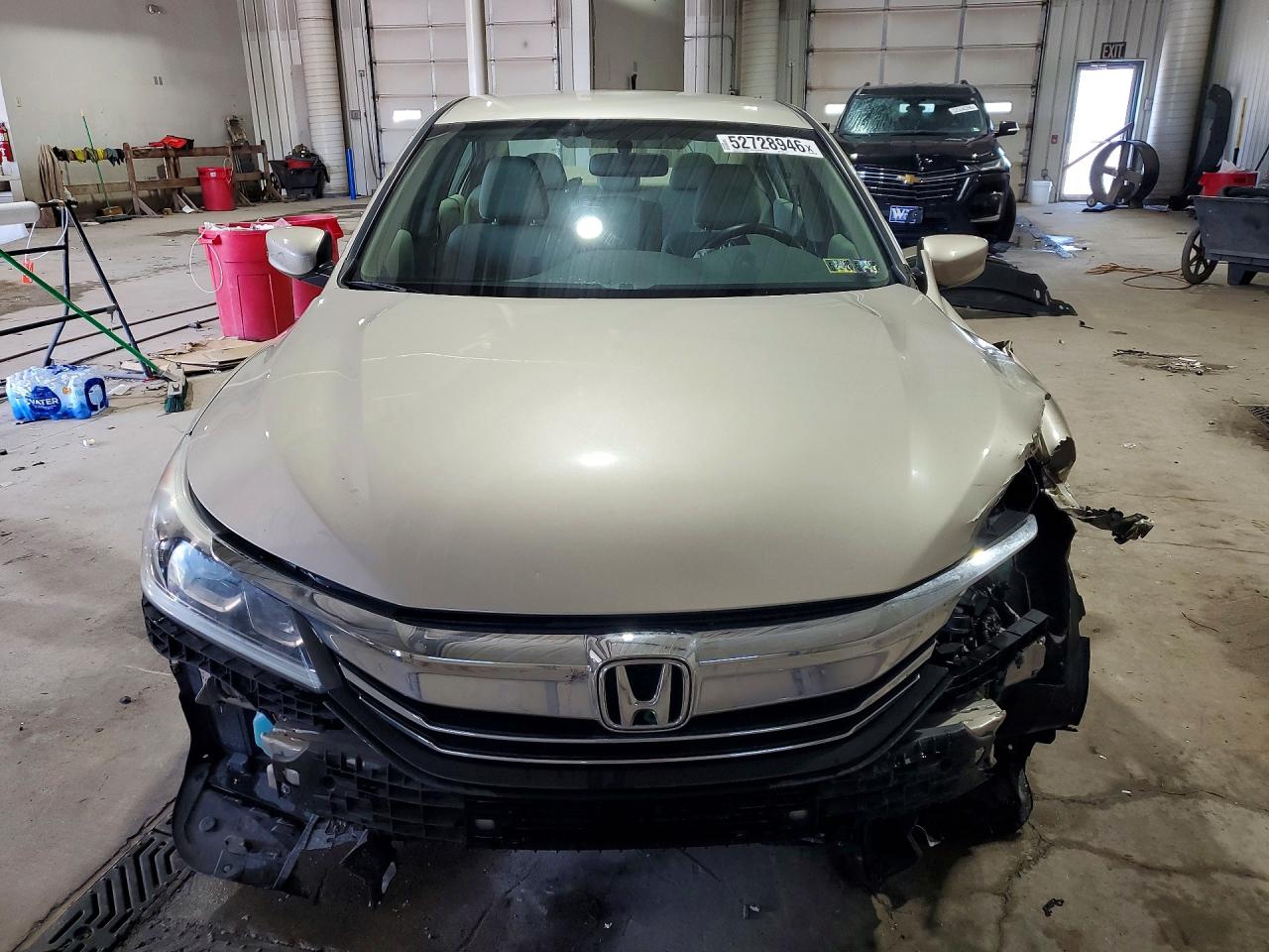 2017 HONDA ACCORD LX photo 13