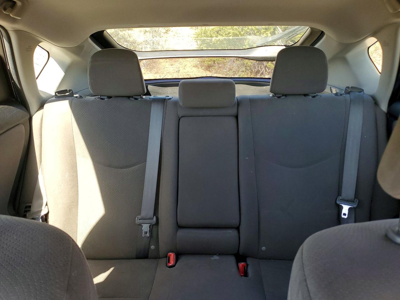 2015 TOYOTA PRIUS TWO photo 10