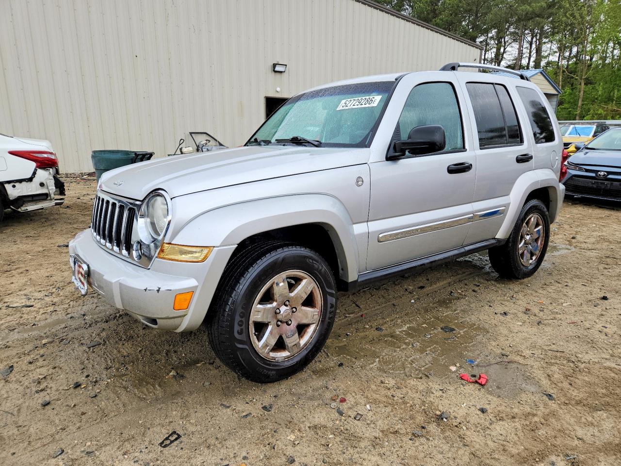 2005 JEEP LIBERTY