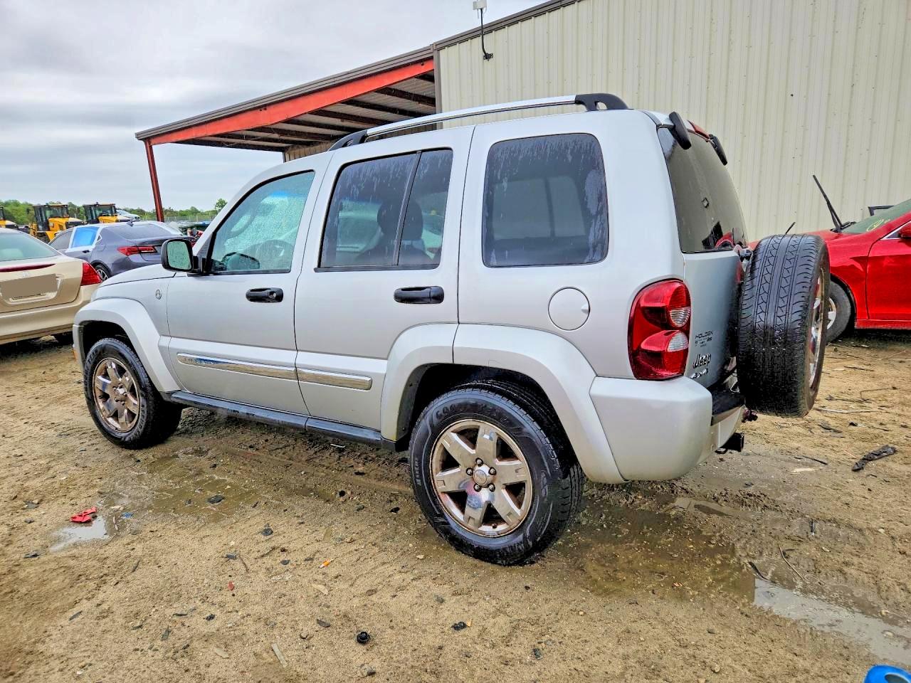 2005 JEEP LIBERTY LIMITED photo 3