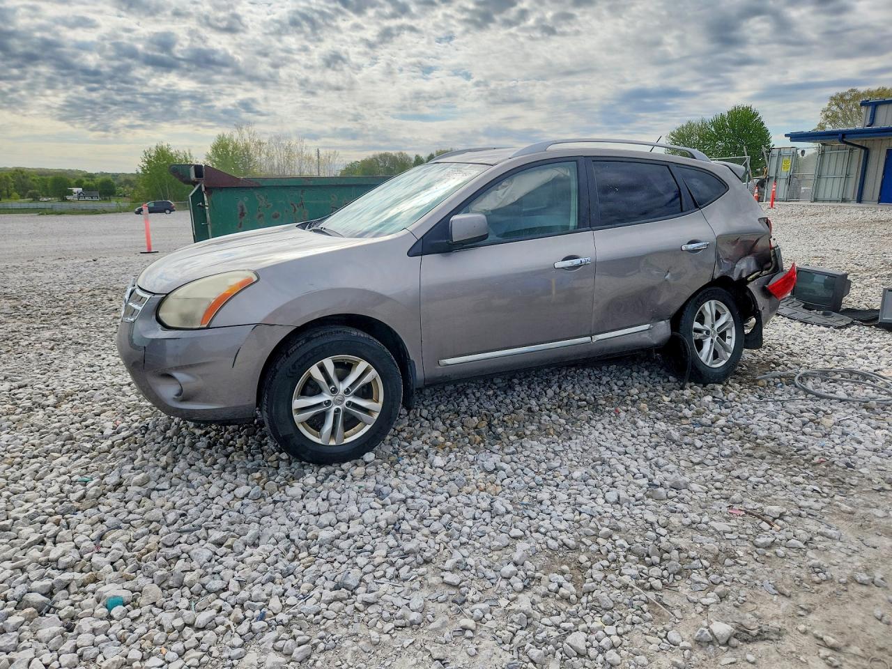 2013 NISSAN ROGUE