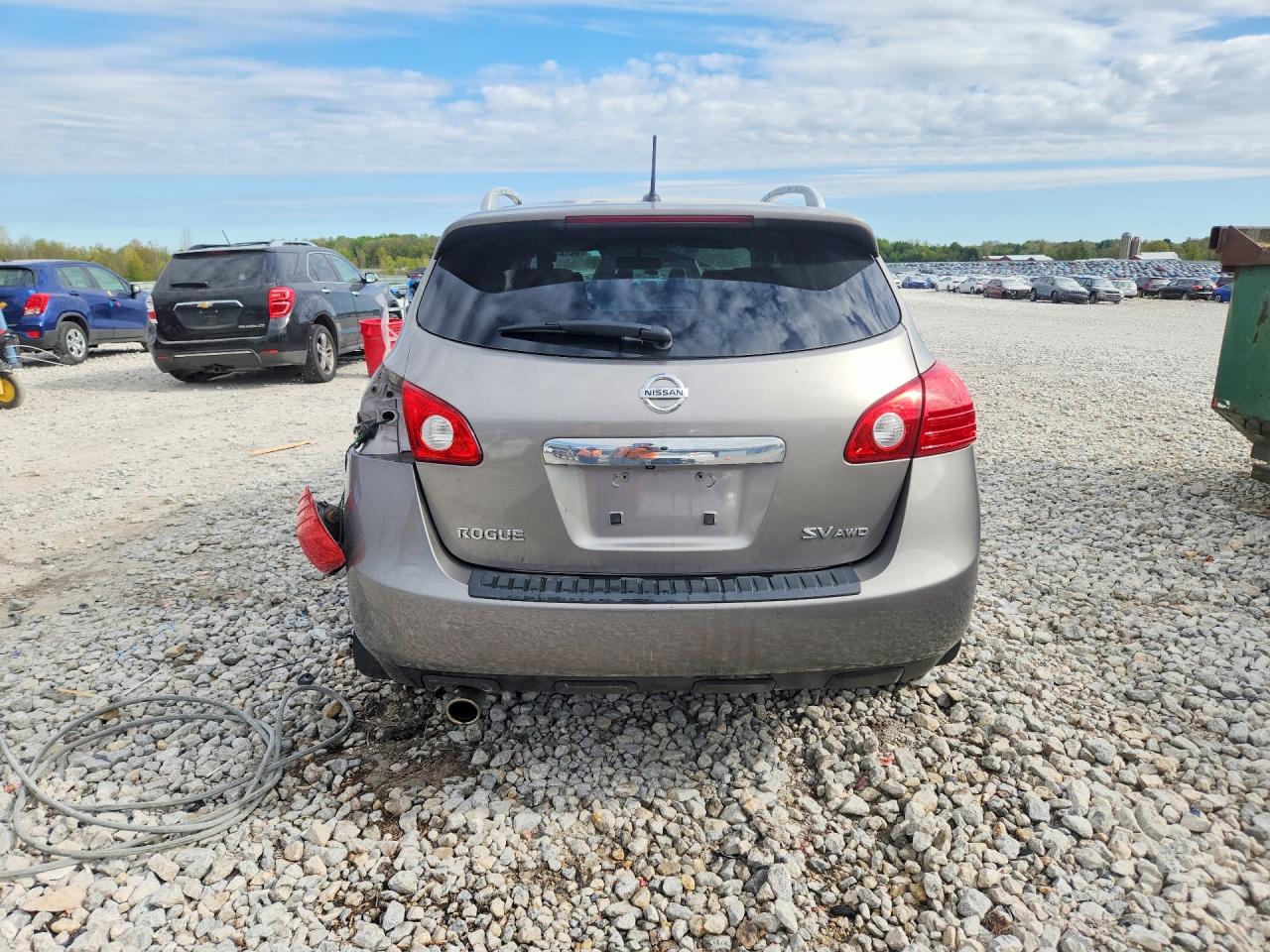 2013 NISSAN ROGUE S photo 16