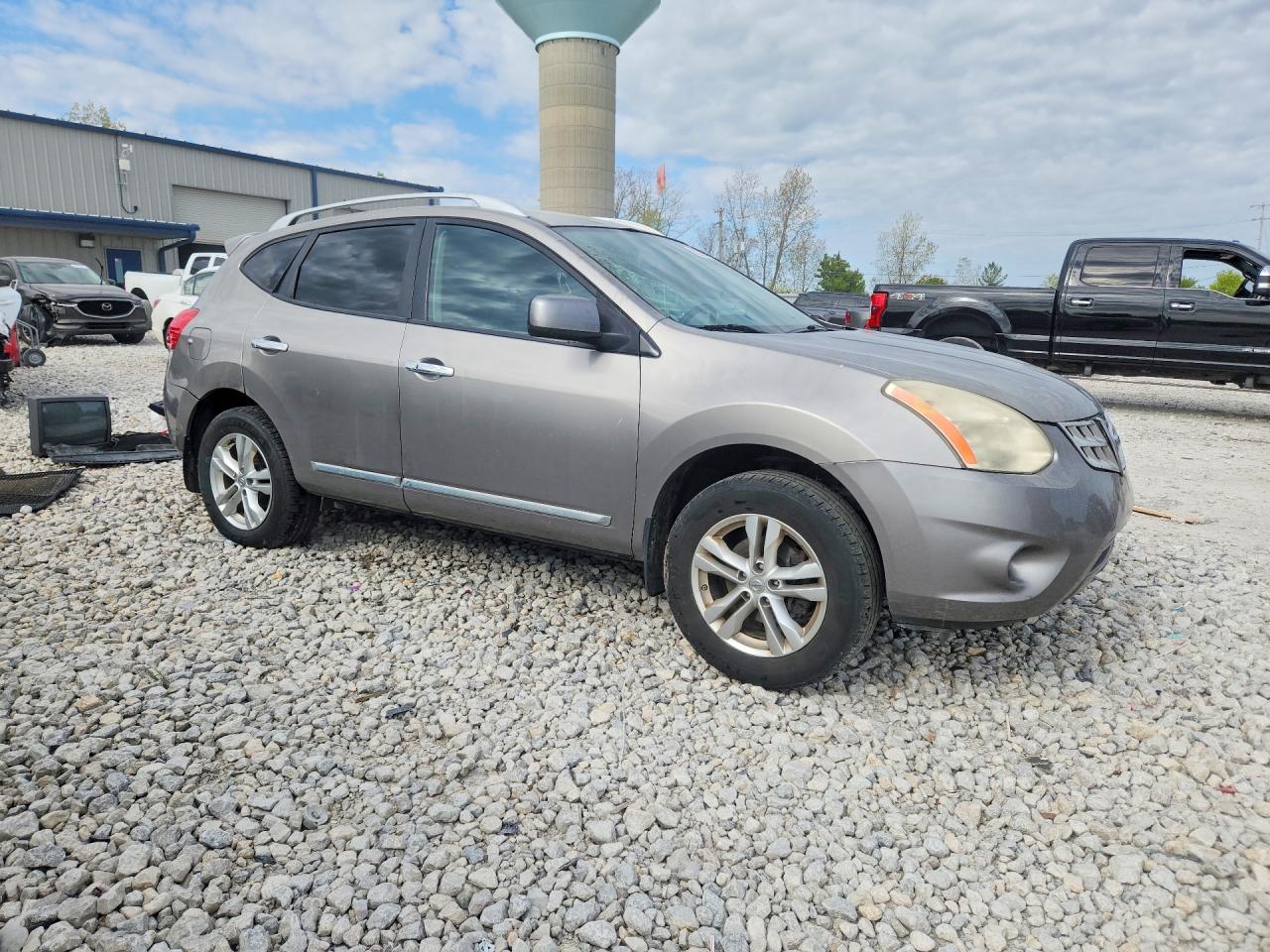 2013 NISSAN ROGUE S photo 10