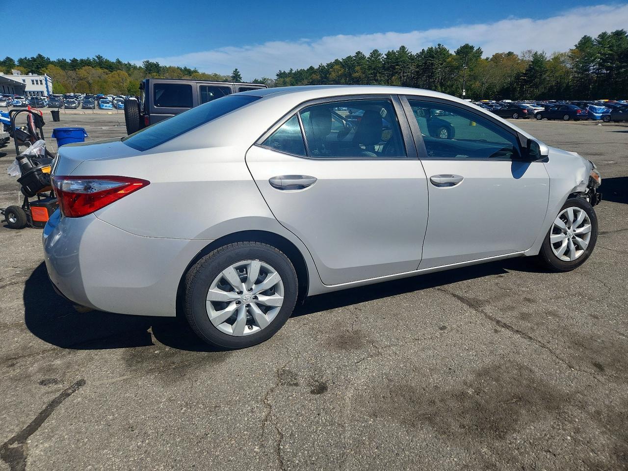 2015 TOYOTA COROLLA LE photo 5