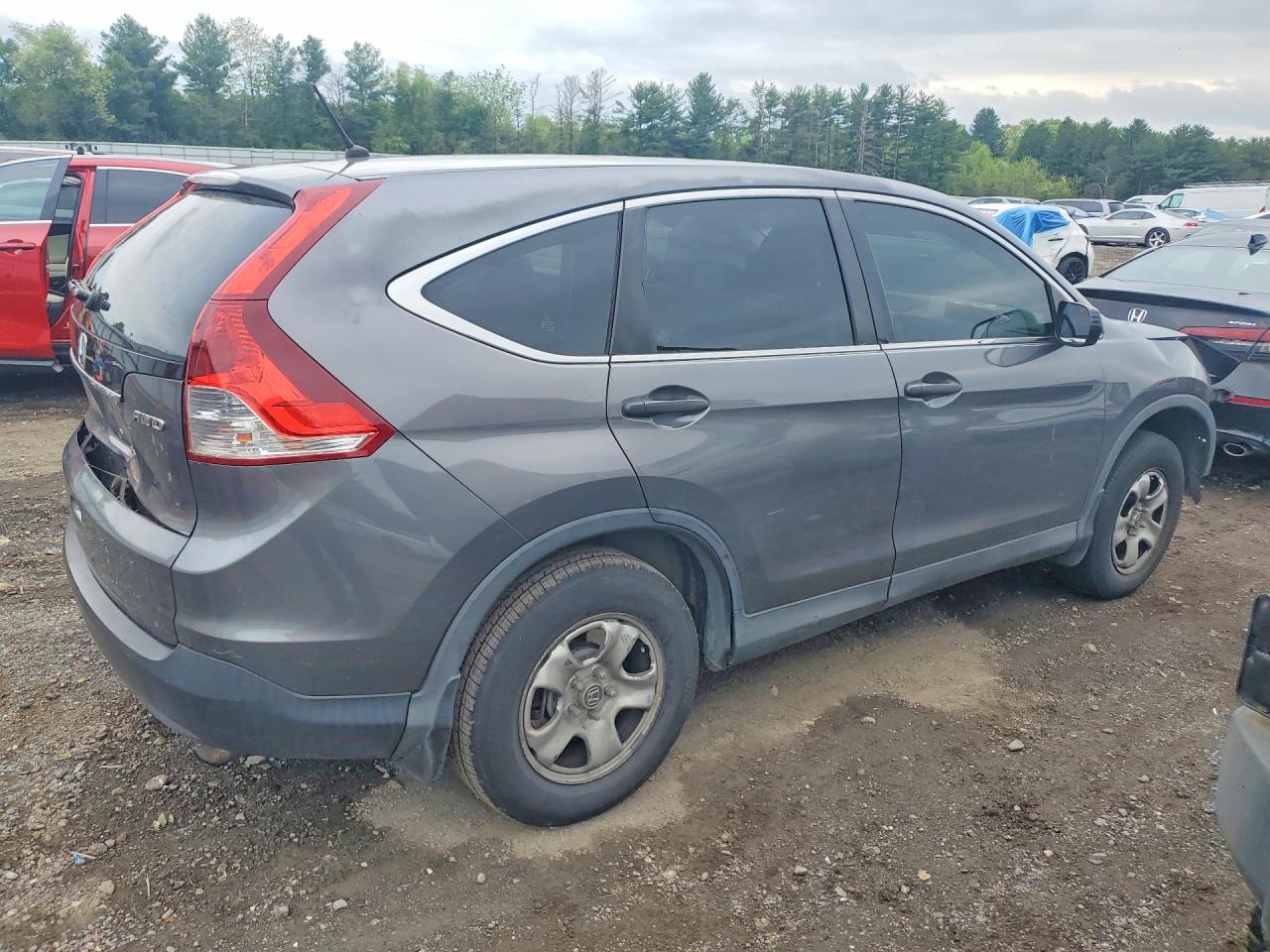 2013 HONDA CR-V LX photo 5