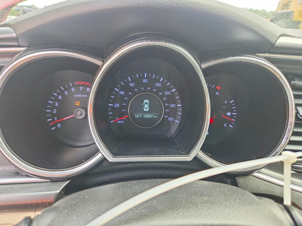 2014 KIA OPTIMA LX photo 25