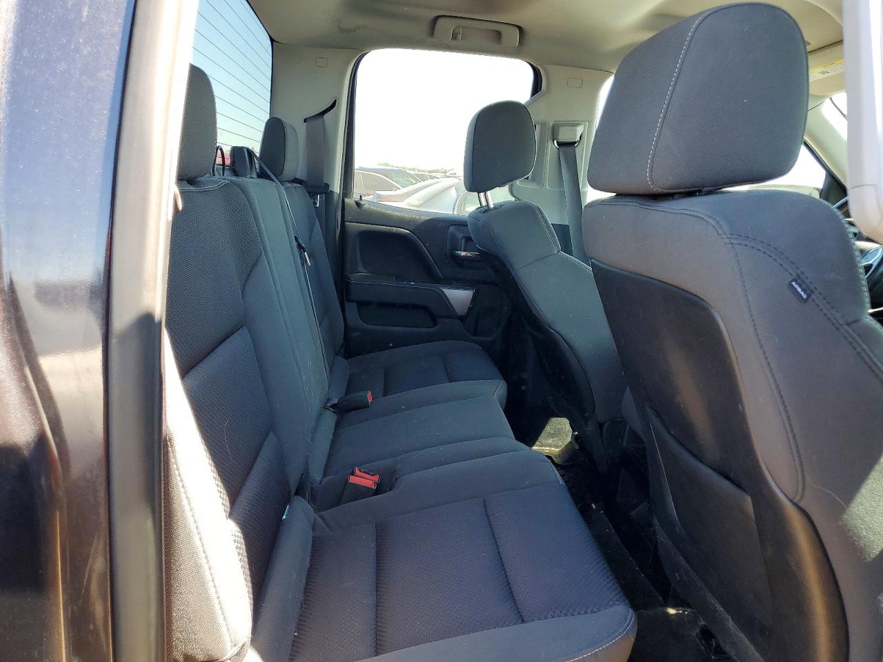 2015 CHEVROLET SILVERADO K1500 LT photo 10