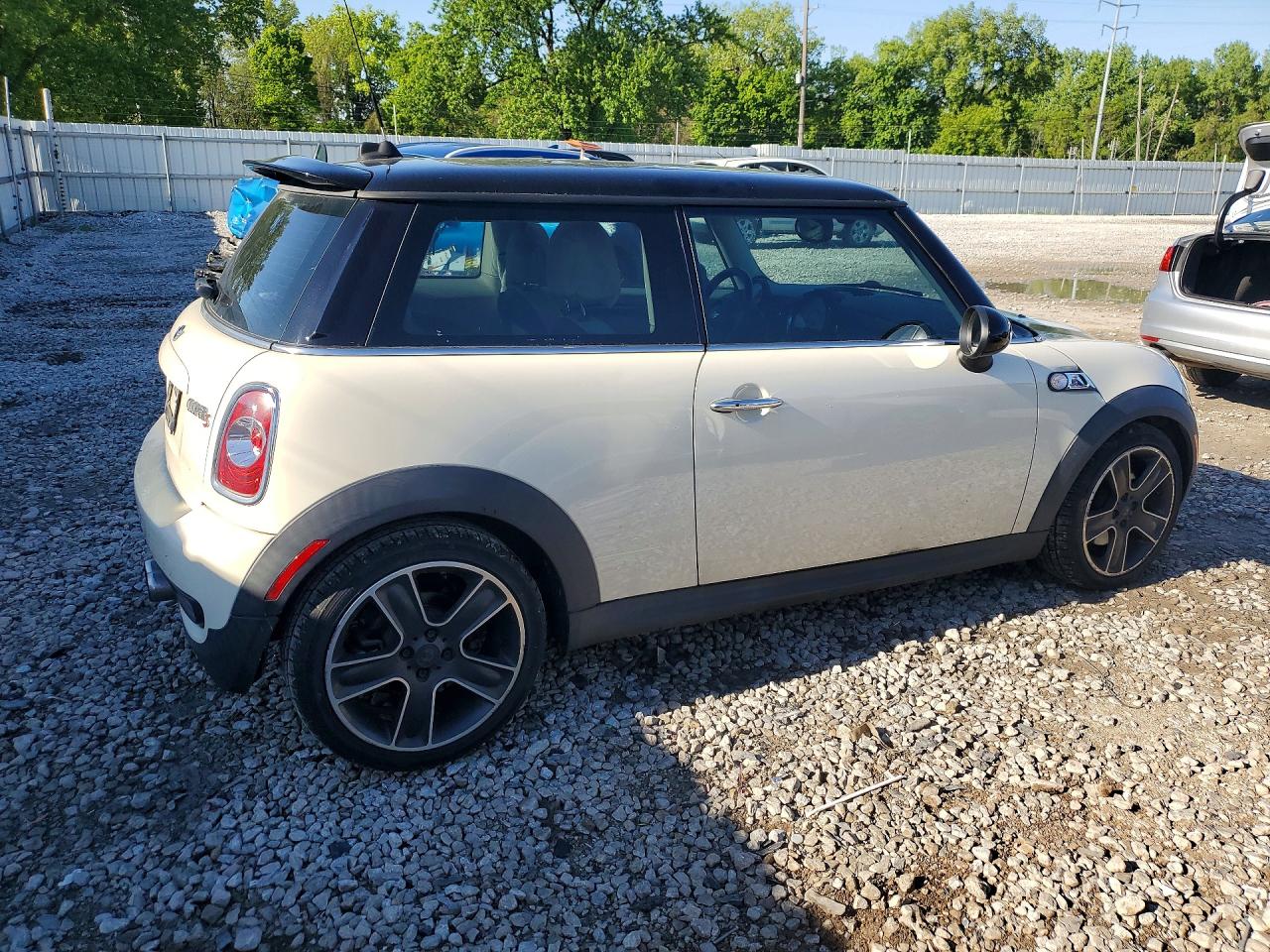2012 MINI COOPER S photo 5