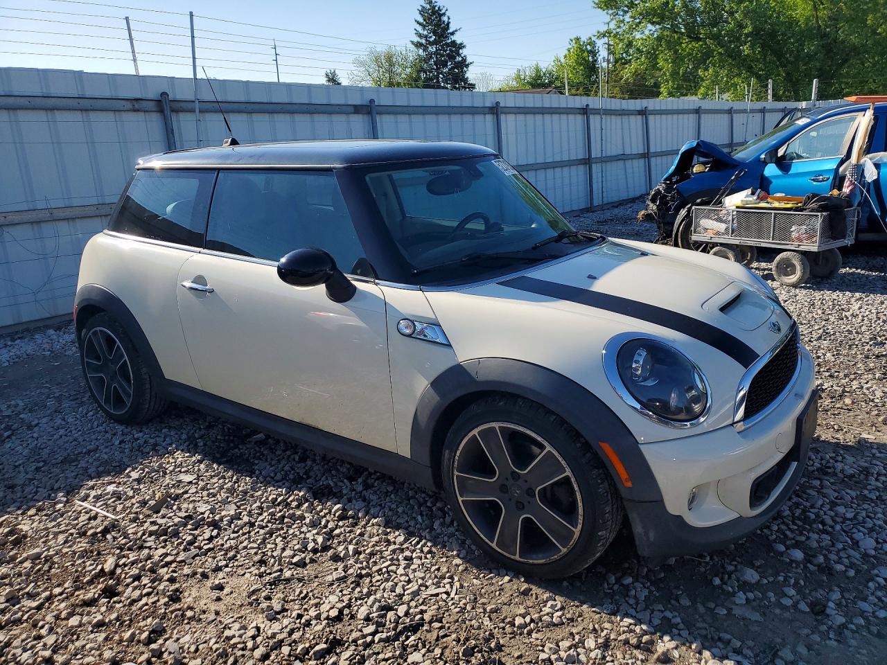2012 MINI COOPER S photo 7