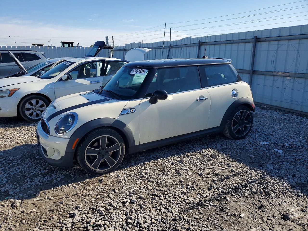 2012 MINI COOPER