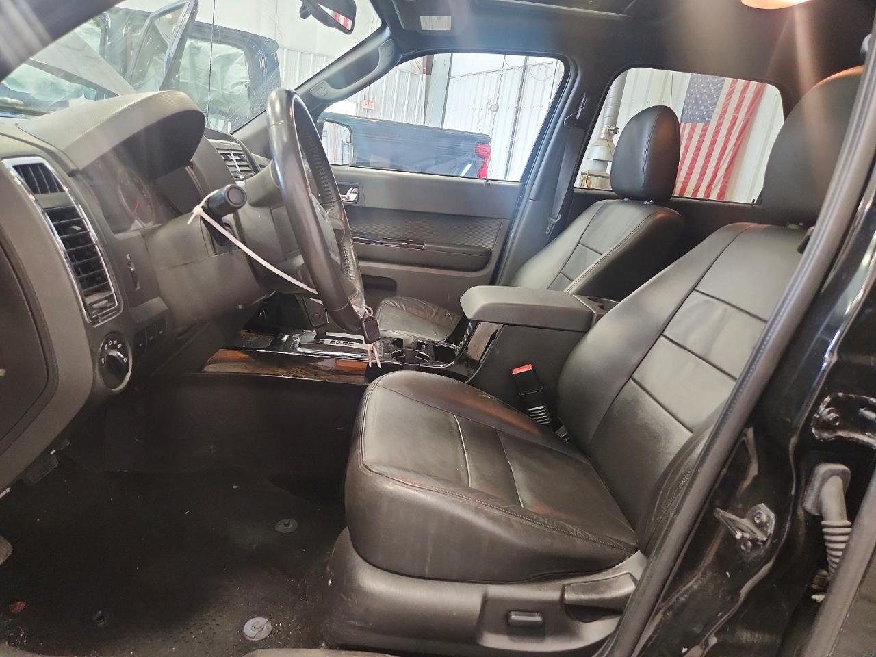 2011 FORD ESCAPE LIMITED photo 13